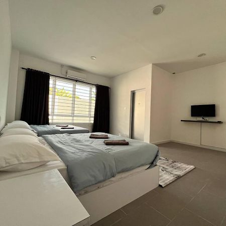 Ij Lodge Miri Zewnętrze zdjęcie