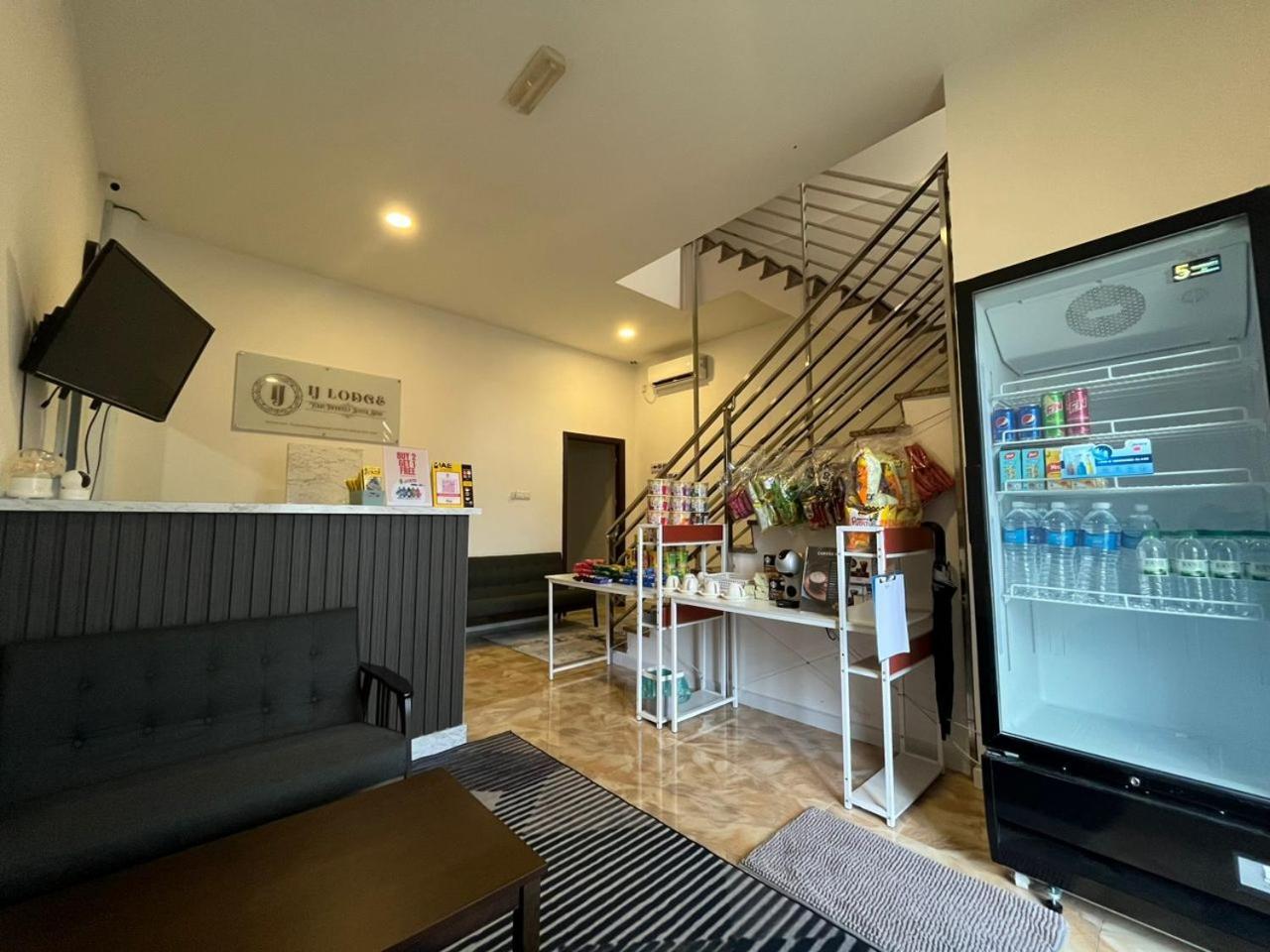 Ij Lodge Miri Zewnętrze zdjęcie
