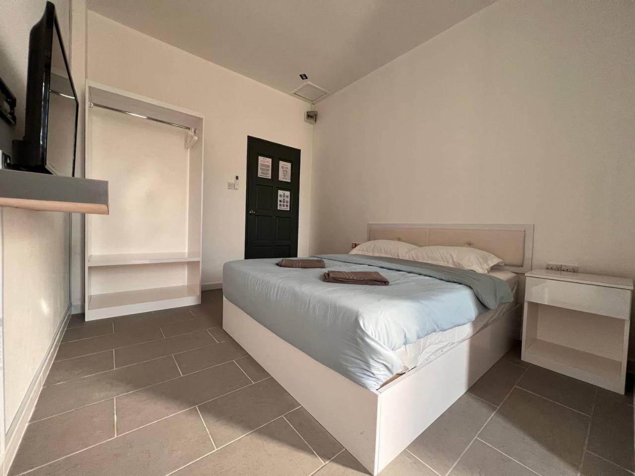 Ij Lodge Miri Zewnętrze zdjęcie